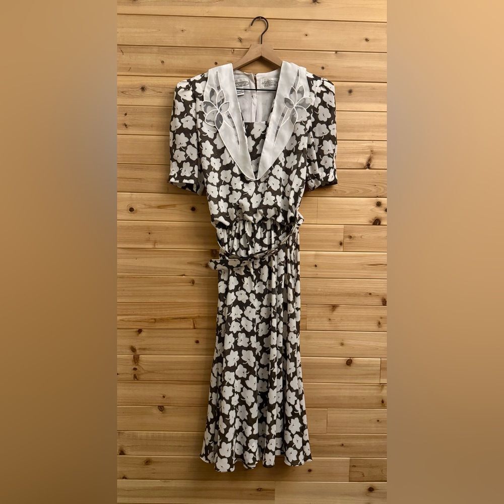 Vintage Liz Robert’s Sz Medium Floral Print Secretary School Teacher Midi Dress
